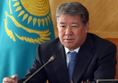 Ахметжан ЕСИМОВ: Я экономить буду