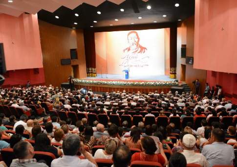 По пути Абая