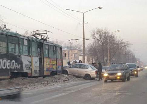 Выбирайтесь своей колеёй