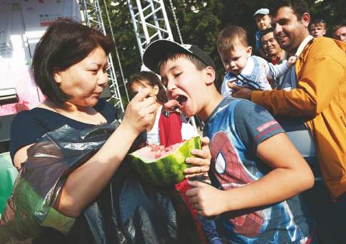 Ах, какая ягодка!