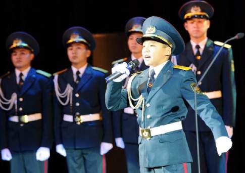 Когда поют солдаты