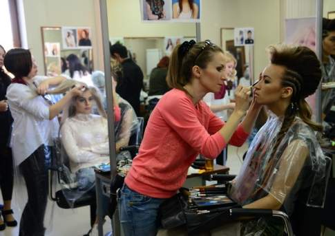 Не под одну гребёнку