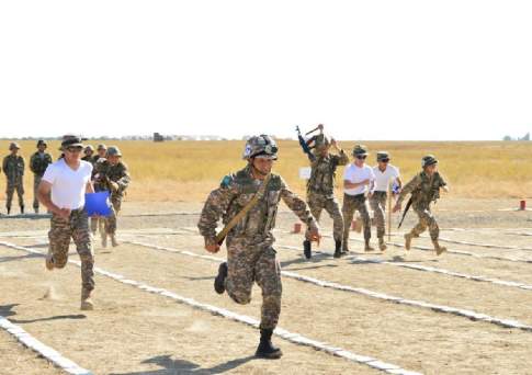 Универсальный сержант