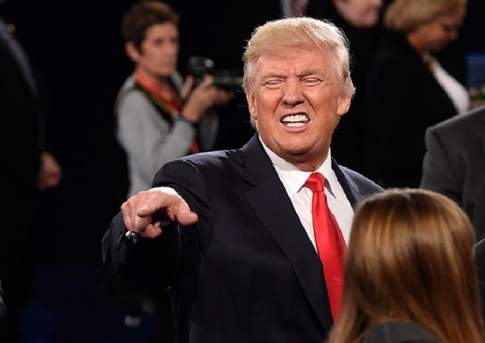 Богатые тоже правят