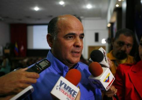 Военно-сырьевой роман