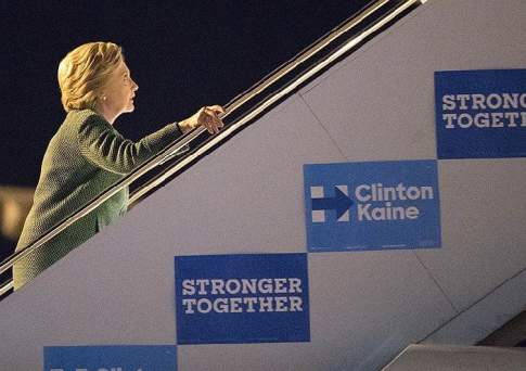 Кто девушку ужинает...