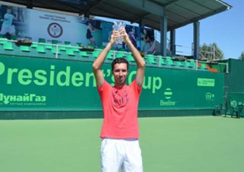 Победа на своём корте