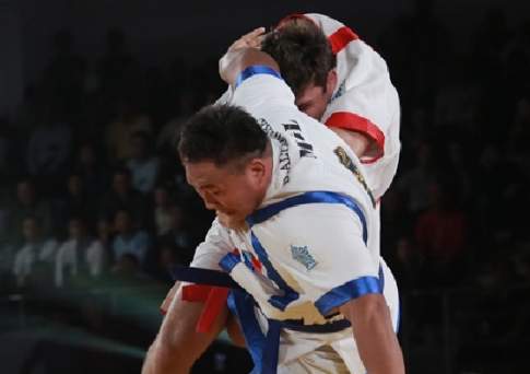 Золотой “Тайқазан”