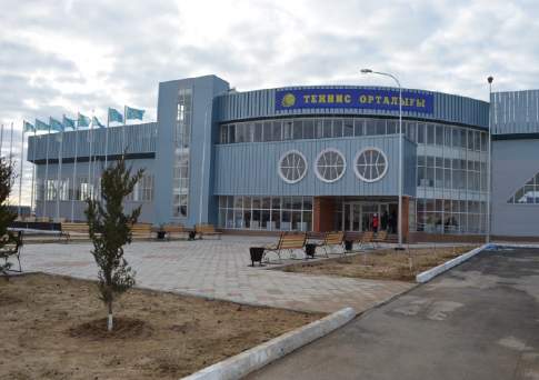 В Новый год - новый корт!