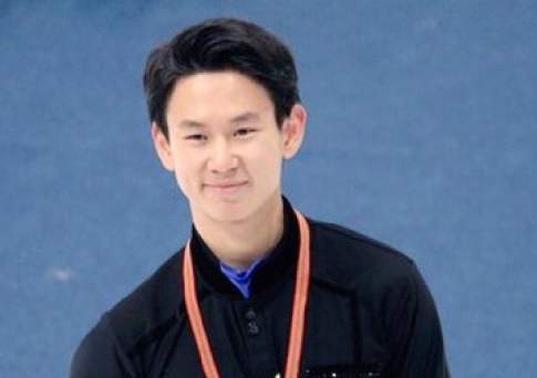 Старый гимн в честь новой победы