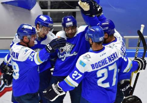 На очереди - Питер