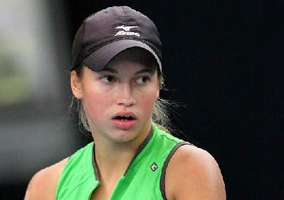 Ни славы,  ни денег