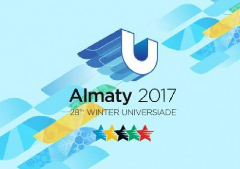 Шайбу - на центр