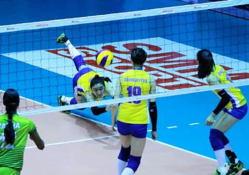 Мимо пьедестала