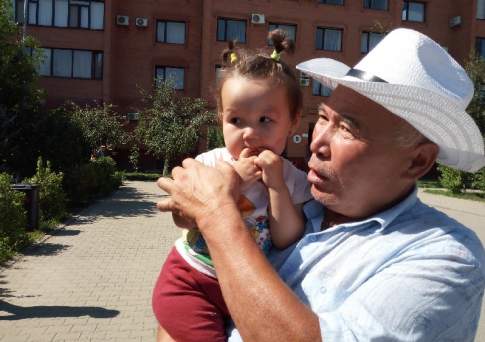 У семи нянек дитя без глазу