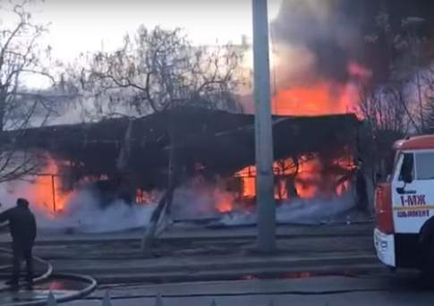 Дымовая завеса в центре города