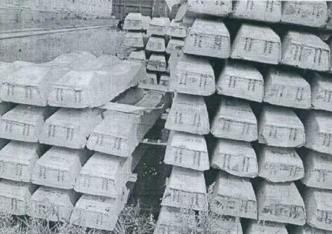 Отчего поезда идут под откос?