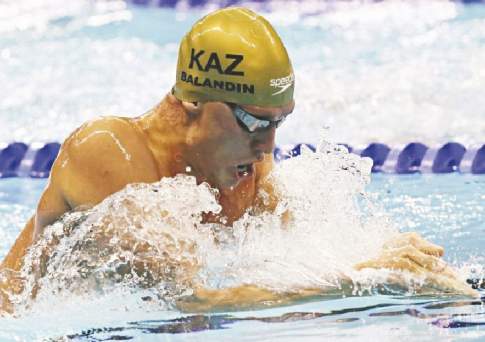 Попали  в первую десятку