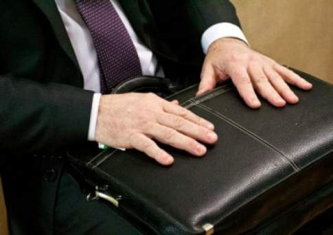 Фальшивые чиновники