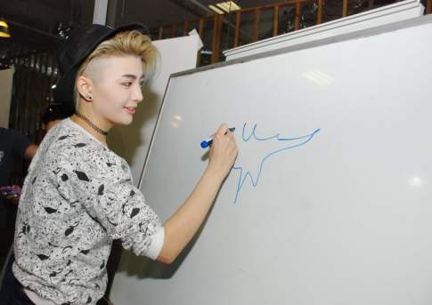 Штрихи к портрету