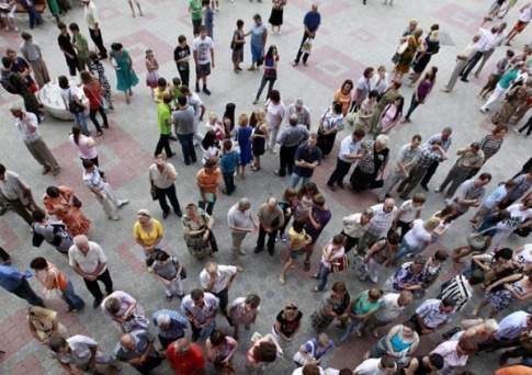 До миллиона ещё далеко