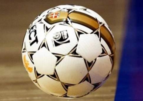 Женский дебют