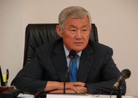 Одной стипендии мало...